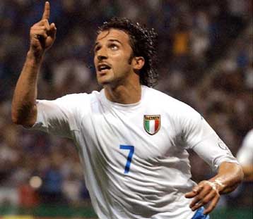 Tη λύτρωσε ο Ντελ Πιέρο, τη βοήθησε το Εκουαδόρ και η Ιταλία με το Μεξικό στους «16»