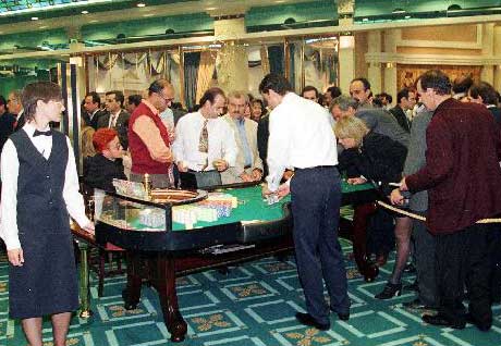 Εκπρόθεσμη η προσφορά της «Καζίνο Αττικής» για την Πάρνηθα, δήλωσε ο Χρ.Πρωτόπαπας