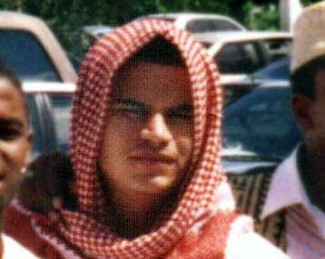 Χωρίς δίκη θα κρατηθεί επ αόριστον ο υπόπτος για κατασκευή «βρώμικης βόμβας»