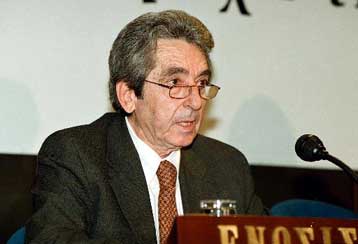 Καταδικάζει η ΕΣΗΕΑ την απόκρυψη των στοιχείων όσων συλλαμβάνονται