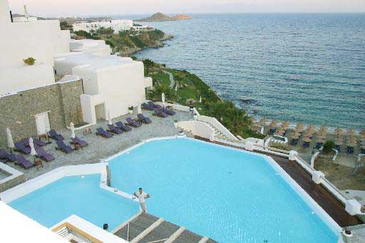 Νομιμοποίηση των ακινήτων των υπεράκτιων εταιρειών μελετά το υπουργείο Οικονομίας