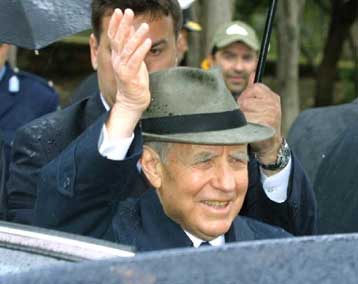 Προειδοποιητική επιστολή Τσιάμπι, για την προστασία των μνημείων, στον Μπερλουσκόνι