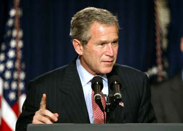 Την ανατροπή του Σαντάμ ζήτησε από τη CIA ο Μπους, σύμφωνα με την Washington Post