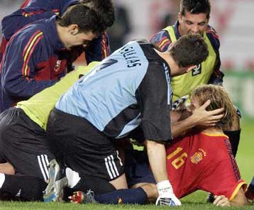 Πρόκριση στα πέναλντι για την Ισπανία με μορφές Κασίγιας και Mεντιέτα