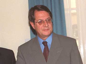 Οι ΗΠΑ υποστηρίζουν την ενταξιακή πορεία της Κύπρου, κατά το Δημοκρατικό Συναγερμό