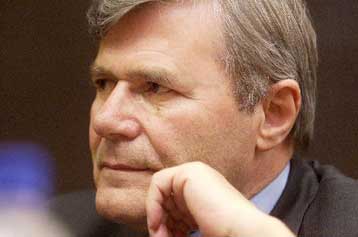 Η μεταρρύθμιση του ΕΣΥ θα προχωρήσει κανονικά, ξεκαθαρίζει ο νέος υπουργός Υγείας