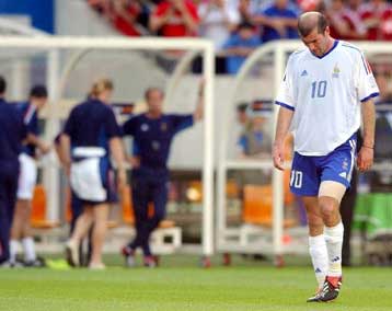 Έρευνα για το πού είναι τα όρια της κούρασης για τους ποδοσφαιριστές ξεκινά η FIFA