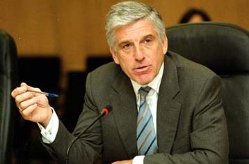 Ελλάδα και Κύπρος σταθερές στις θέσεις τους, υπογράμμισαν Γ.Παπαντωνίου και Σ.Χάσικος