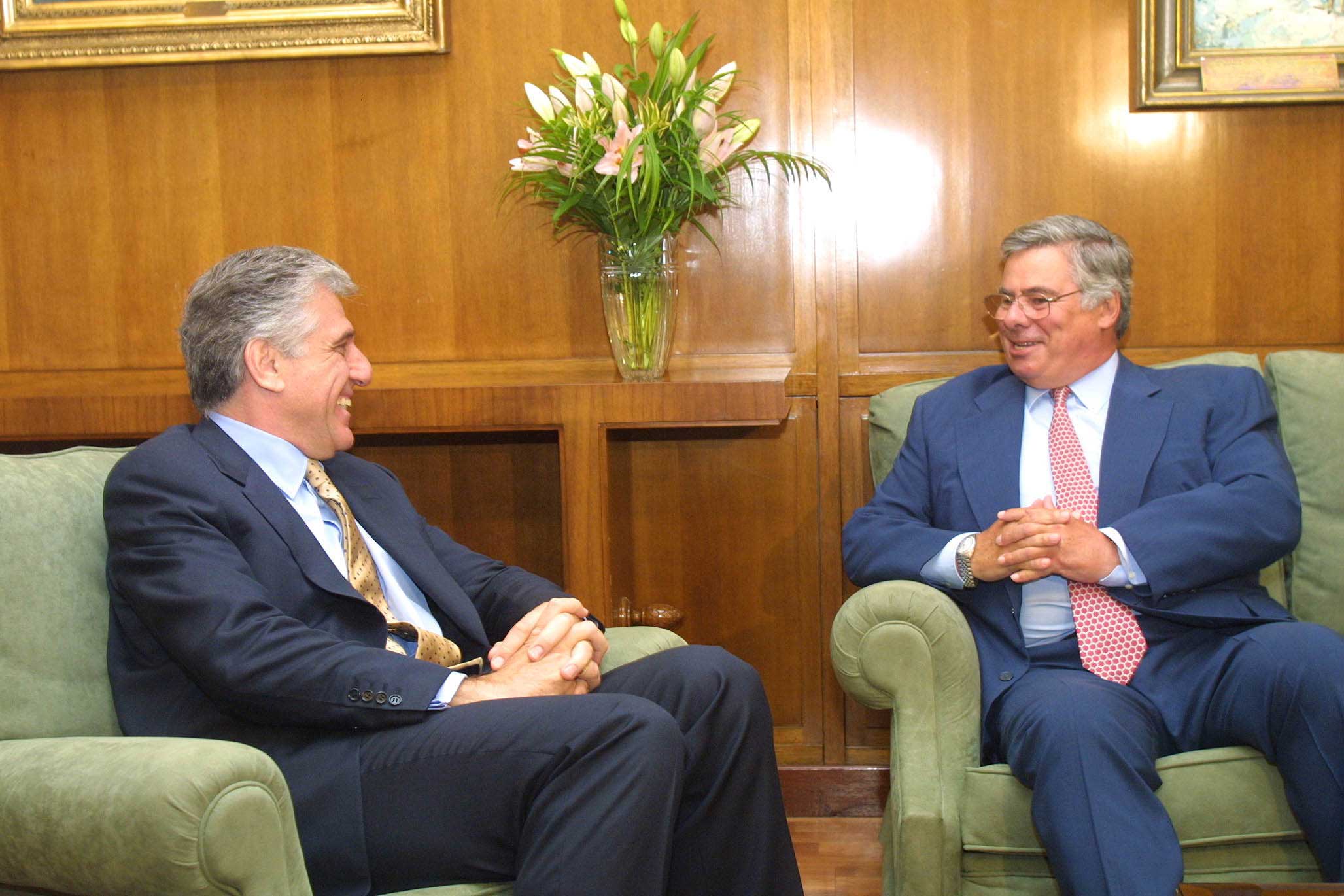 Σύμπτωση απόψεων για τα εθνικά θέματα διαπίστωσαν Παπαντωνίου και Έβερτ