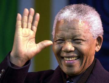 Στην Αθήνα την Τρίτη ο τέως πρόεδρος της Νοτίου Αφρικής, Νέλσον Μαντέλα