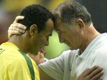 Αρνήθηκε να σχολιάσει το ντέρμπι με την Αγγλία ο Σκολάρι