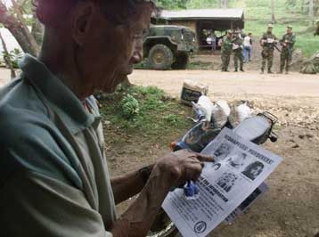 Ένοπλοι απήγαγαν τετραμελές πλήρωμα ινδονησιακού πλοιαρίου στις νότιες Φιλιππίνες