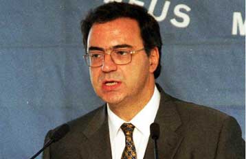 Συνταξιοδότηση στα 55 για τους εκπαιδευτικούς με 30 χρόνια πραγματικής υπηρεσίας