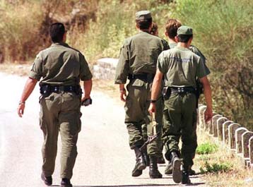 Την τοποθέτηση συνοροφυλάκων στην… Ομόνοια σχεδιάζει το υπουργείο Δημόσιας Τάξης