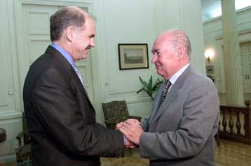 Αισιοδοξία στην Αθήνα και στη Λευκωσία για την ενταξιακή πορεία της Κύπρου