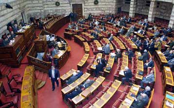 Ευνοϊκότερες συνθήκες ασφάλισης για τις εργαζόμενες μητέρες ζητούν βουλευτές του ΠΑΣΟΚ