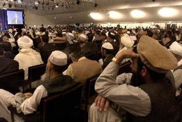 Η Λόγια Ζίργκα πρέπει να εγκρίνει τους Αφγανούς υπουργούς υποστηρίζουν οι ΗΠΑ