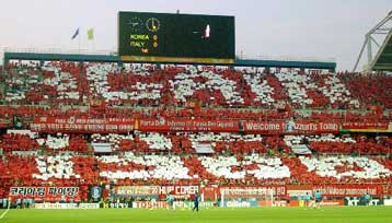 Τα τέσσερα… περίεργα ζευγάρια των προημιτελικών του Μουντιάλ