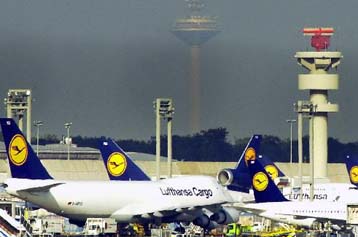 Προβλήματα στις ευρωπαϊκές αερομεταφορές από την απεργία ελεγκτών εναέριας κυκλοφορίας