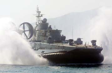 Με απόλυτη επιτυχία διεξήχθη η μεγάλη διακλαδική άσκηση «Σάρισα 2002»