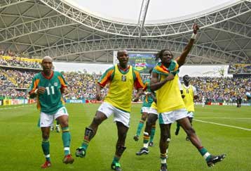 Ο Πρόεδρος της Σενεγάλης δίνει ψυχολογική δύναμη στην ομάδα