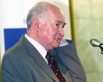 Σε σωστό δρόμο η ενταξιακή πορεία της Κύπρου, συμφώνησαν Κ.Σημίτης και Γ.Βασιλείου