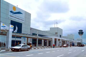 Το ενδεχόμενο διοργάνωσης μόνιμης αρχαιολογικής έκθεσης στα Σπάτα εξετάζει το ΚΑΣ