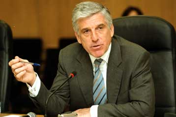 Την ένταξη της Σλοβενίας σε ΝΑΤΟ, ΕΕ στηρίζει η Ελλάδα, διαβεβαίωσε ο Γ.Παπαντωνίου