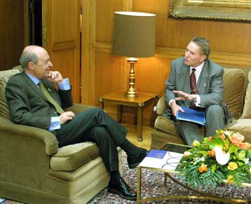 Σύσκεψη στο Μαξίμου για την πορεία της Ολυμπιακής προετοιμασίας