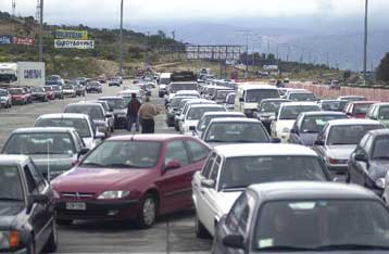 Έκτακτα μέτρα λαμβάνει η Τροχαία για το τριήμερο του Αγίου Πνεύματος