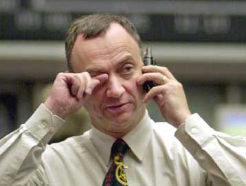 Ανακάμπτουν τα ευρωπαϊκά χρηματιστήρια την Παρασκευή – Πτώση 2,44% στο Τόκιο