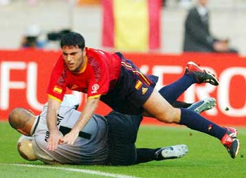 Πρόβλημα και με τον Τριστάν στην Ισπανία, σε αναμονή για Ραούλ