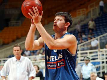 Προβληματισμός για τον τραυματισμό του Φώτση στην εθνική μπάσκετ