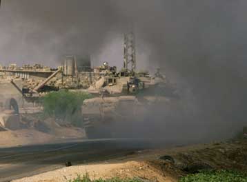 Η ανακατάληψη των παλαιστινιακών πόλεων θα συνεχιστεί, αποφάσισε το Ισραήλ