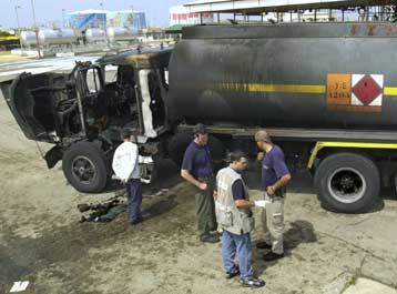 Για το ενδεχόμενο τρομοκρατικών επιθέσεων με βυτιοφόρα προειδοποιεί το FBI