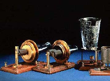 Ο Γκράχαμ Μπελ είναι ο πραγματικός εφευρέτης του τηλεφώνου, υποστηρίζουν οι Καναδοί