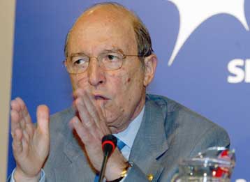 Καμία λύση στο θέμα του ευρωστρατού, λόγω άρνησης της Αγκυρας