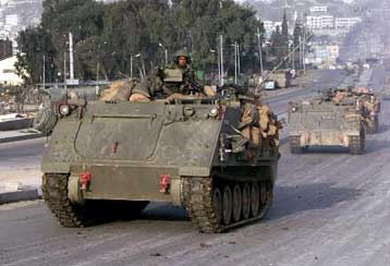 Σε άμεση σύγκληση διεθνούς ειρηνευτικής διάσκεψης για τη Μέση Ανατολή καλεί η ΕΕ