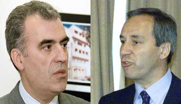 Βολές εξακολουθούν να ανταλλάσουν κυβέρνηση και ΝΔ για το ασφαλιστικό