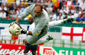 Καθησυχαστικοί οι γιατροί για τον τραυματισμό του τερματοφύλακα της Βραζιλίας