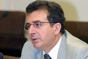 Η Ελλάδα δεν μπορεί να απορροφήσει άλλους μετανάστες δηλώνει ο υπουργός Δημόσιας Τάξης