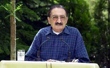 Για αποχώρηση του Ετζεβίτ από την ηγεσία του κόμματος μιλούν τώρα και βουλευτές του