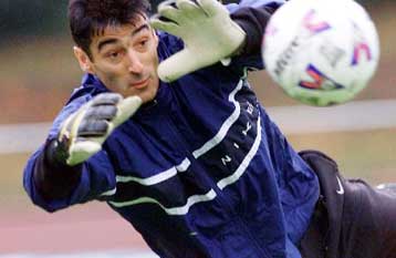 Παρέμεινε στην ΑΕΚ ο Ατματσίδης για 1+1 χρόνο