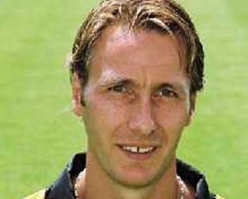 Τον Ολλανδό αμυντικό Μίκαελ Κρέεκ απέκτησε η ΑΕΚ