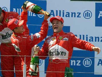 Με πρόστιμο ύψους 1 εκατομμυρίου δολαρίων τιμωρήθηκαν Ferrari, Σουμάχερ και Μπαρικέλο