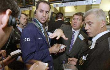 Το λογιστικό σκάνδαλο της WorldCom πλήττει την Γουόλ Στριτ