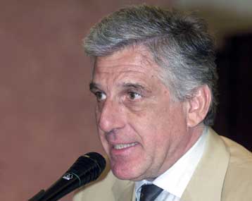 «Τεράστια νίκη» πέτυχε η Ελλάδα στη Σεβίλλη, κατά τον Γ.Παπαντωνίου