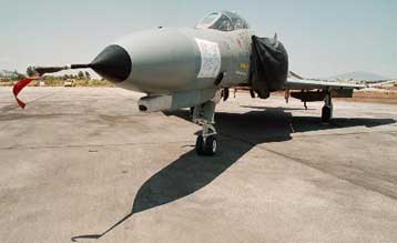 «Λάθος» του ραντάρ δείχνουν οι πρώτες ενδείξεις για την πτώση του Phantom F-4