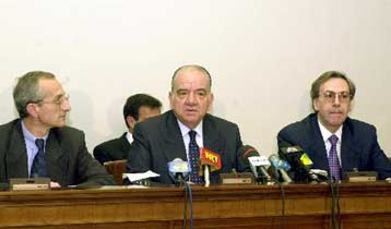 Σε συγχώνευση προχωρούν η Εθνική Τράπεζα με την ΕΤΕΒΑ