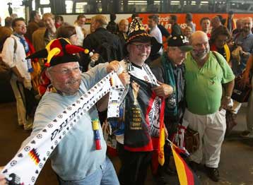 Συγχαρητήρια στους διοργανωτές του 17ου Μουντιάλ στέλνει ο Κόφι Ανάν